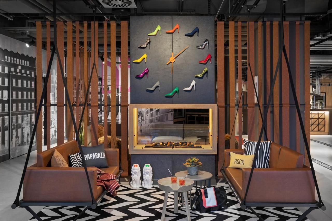 Moxy Duesseldorf City Zewnętrze zdjęcie