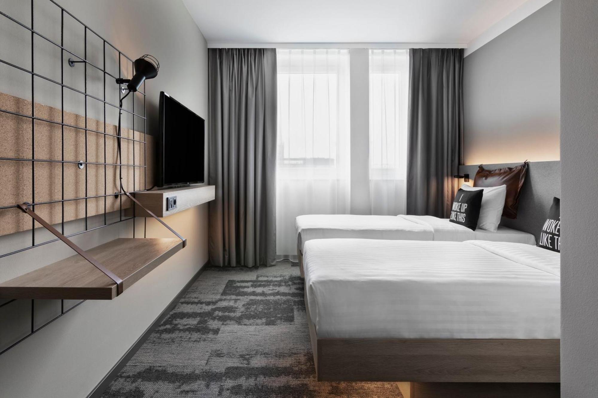 Moxy Duesseldorf City Zewnętrze zdjęcie