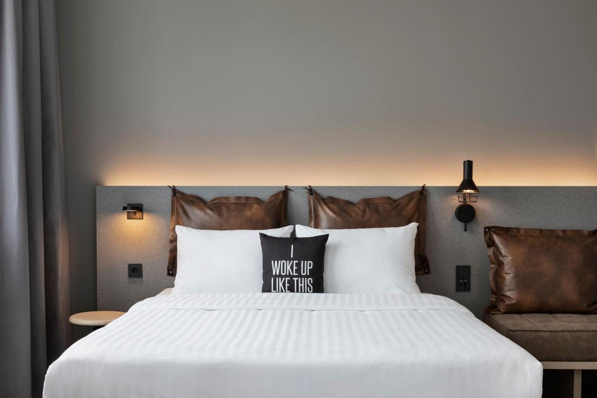 Moxy Duesseldorf City Zewnętrze zdjęcie