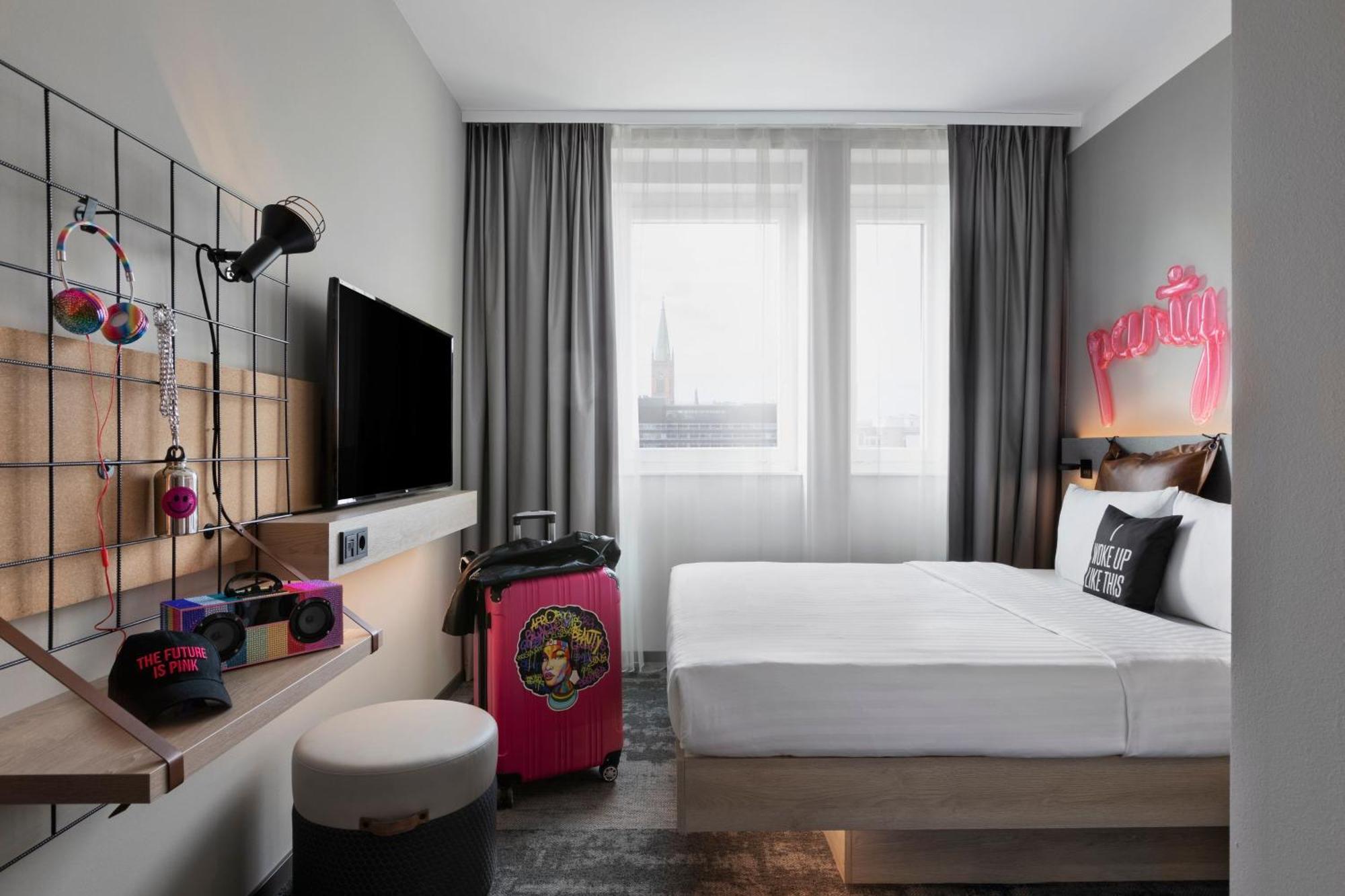 Moxy Duesseldorf City Zewnętrze zdjęcie