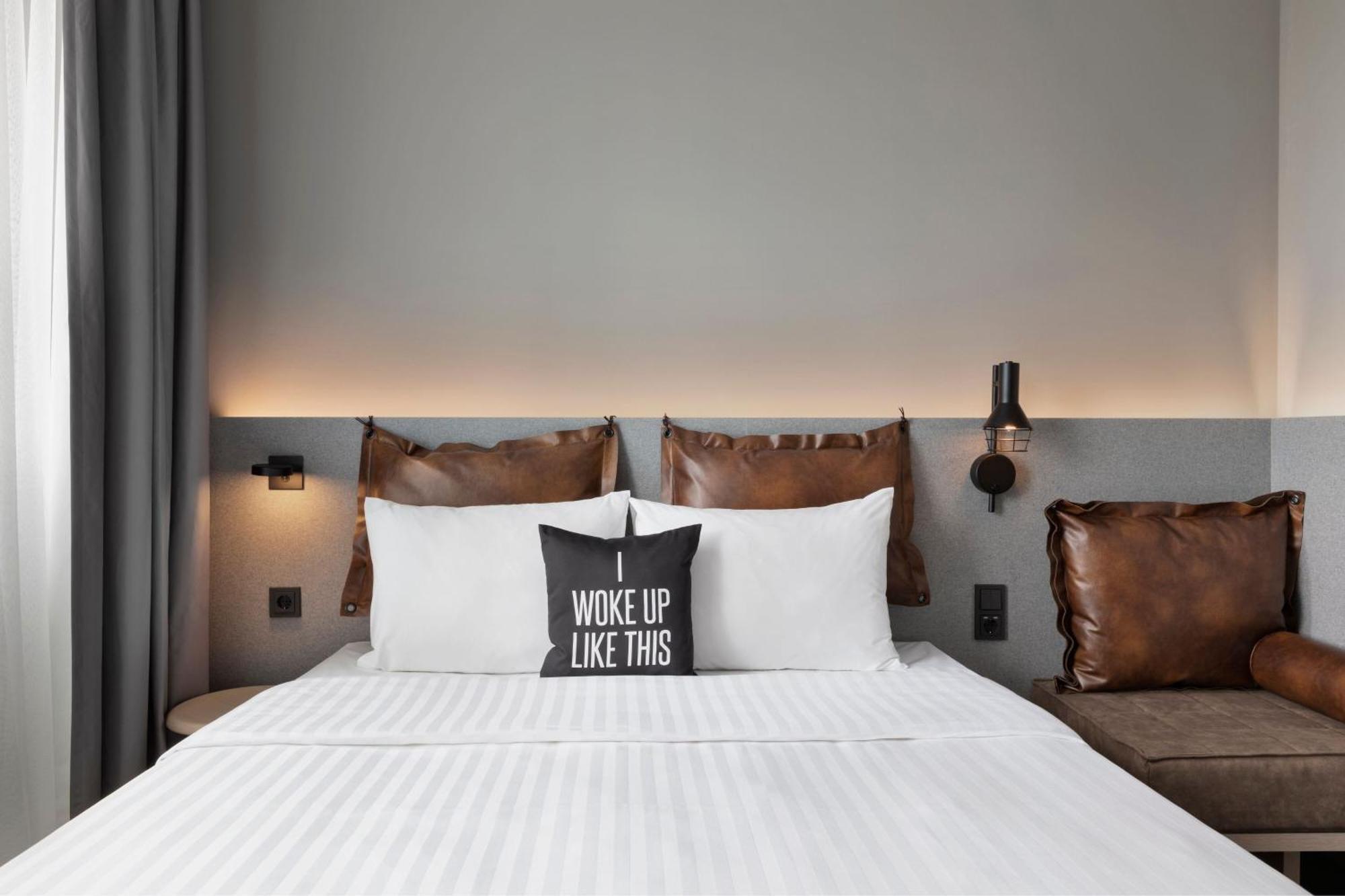 Moxy Duesseldorf City Zewnętrze zdjęcie