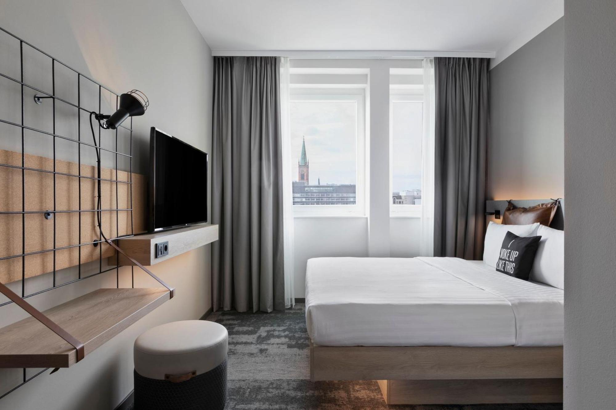Moxy Duesseldorf City Zewnętrze zdjęcie